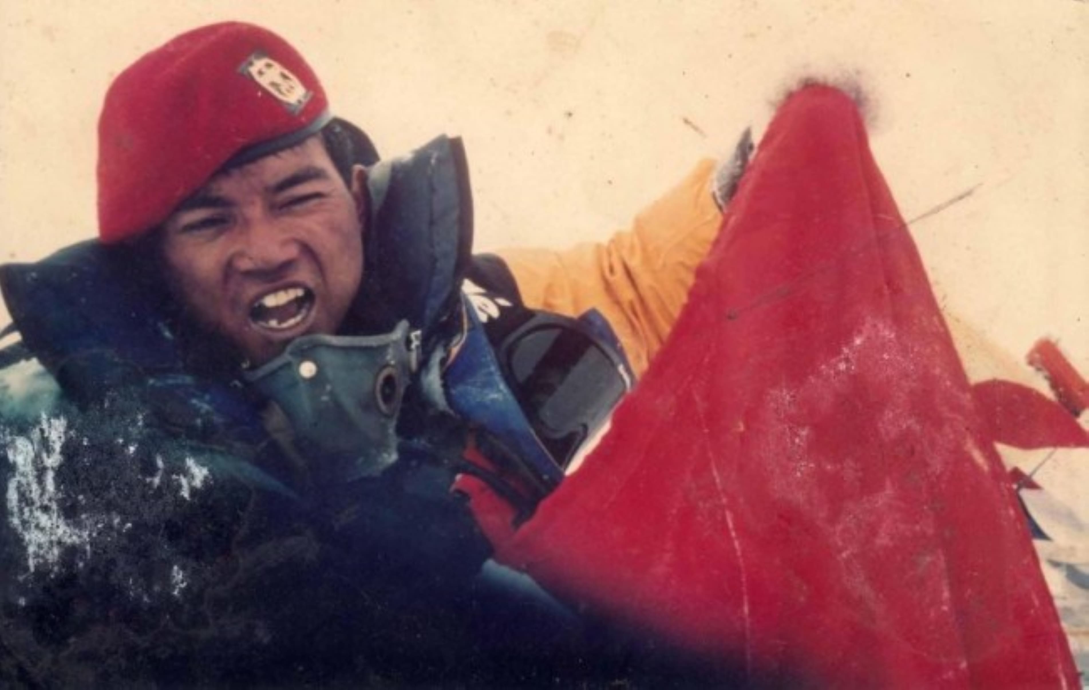 Ekspedisi Mount Everest, 26 April 1997 – Pratu Asmujiono