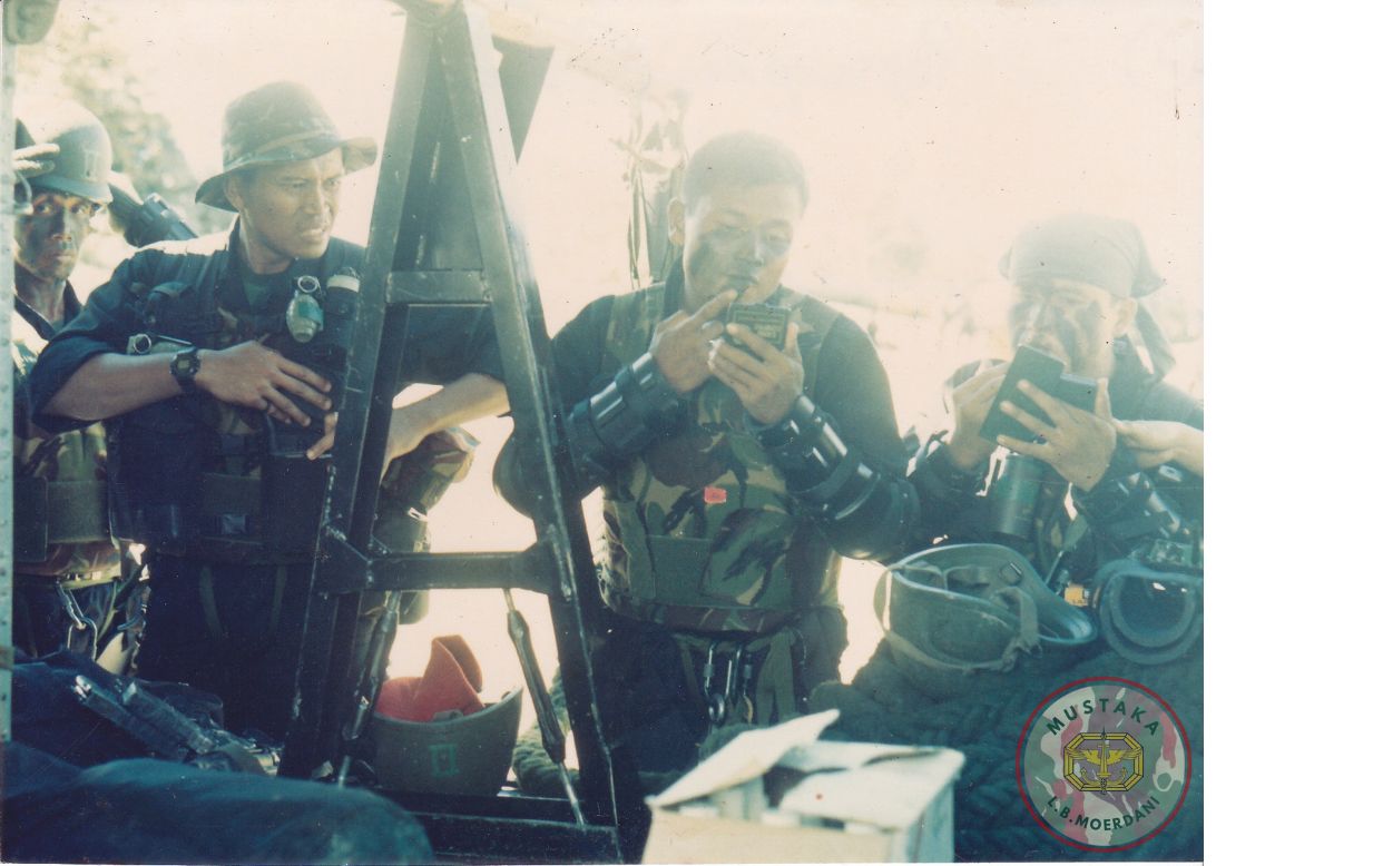 11. Ops Pembebasan sandera Mapenduma Irian Jaya th. 1996.