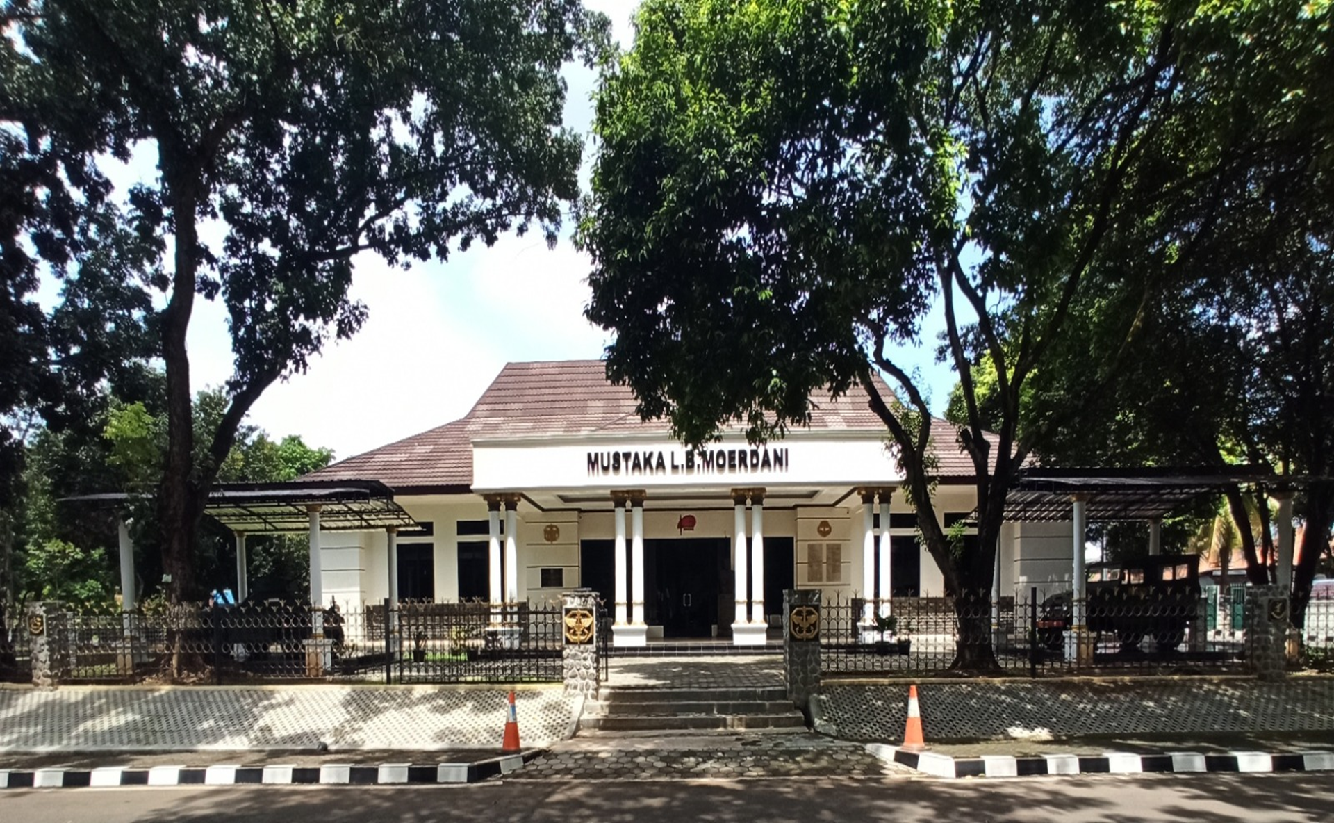 Kontak